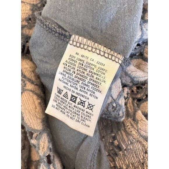 Anthropologie Deletta Lace Overlay Dress sz L EUC Romantic, Elegant, Date night - Picture 9 of 13